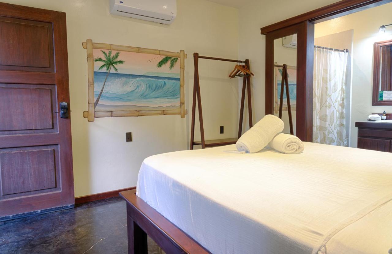 Hona Beach Hotel Dominical Exterior foto
